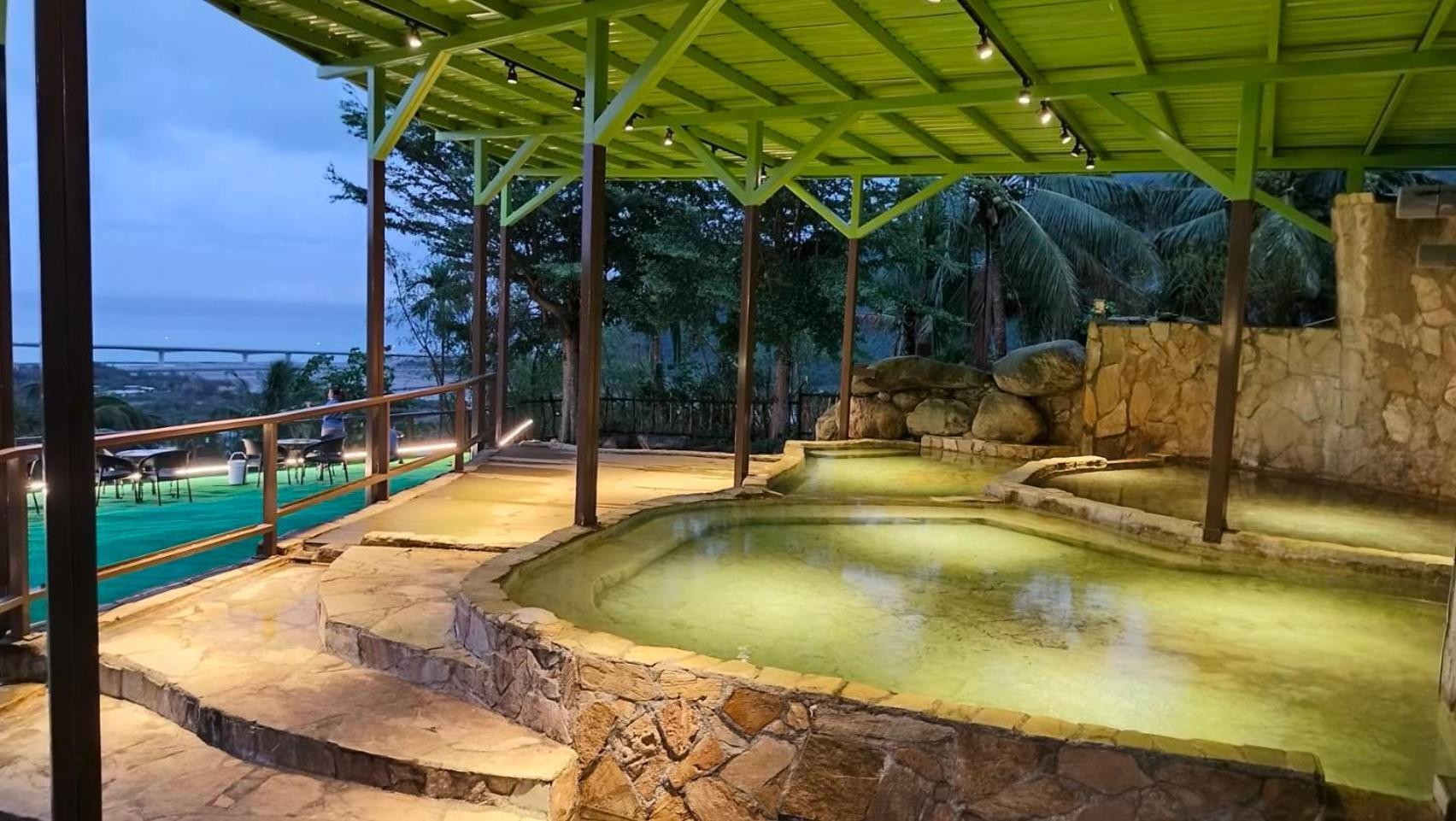 太麻里山水妍溫泉會館-台東館住宿加早餐旅馆 外观 照片